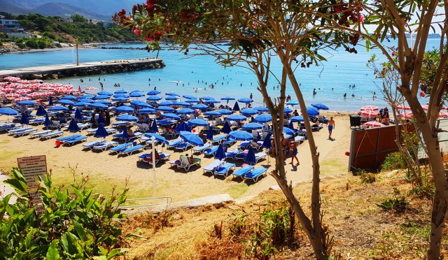 kervansaray plaji girne