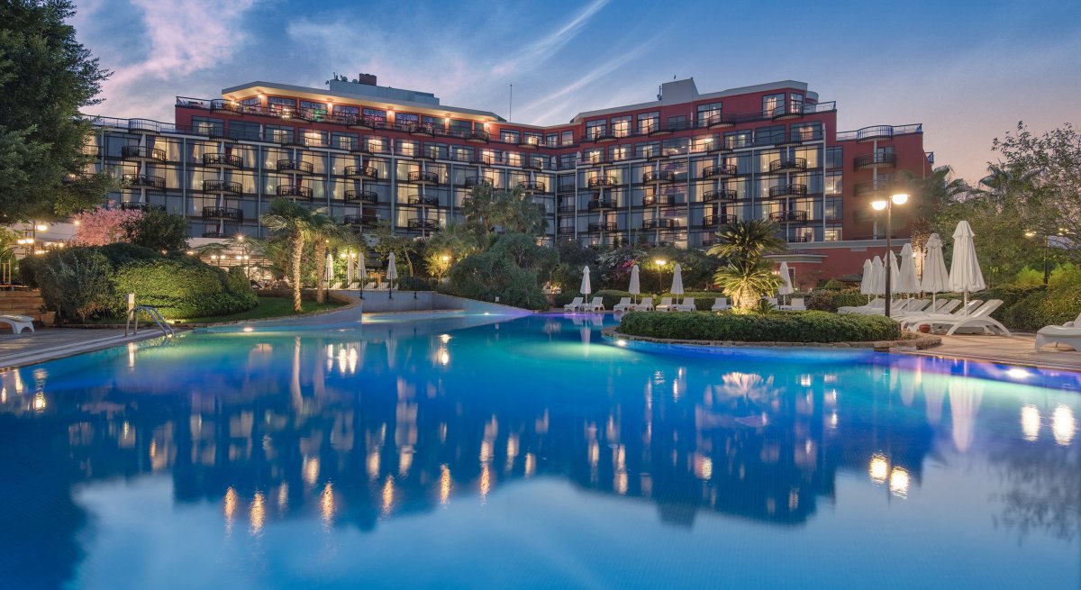 Merit Crystal Cove Hotel & Casino: KKTC’nin Lüks Tatil Cenneti (2026)