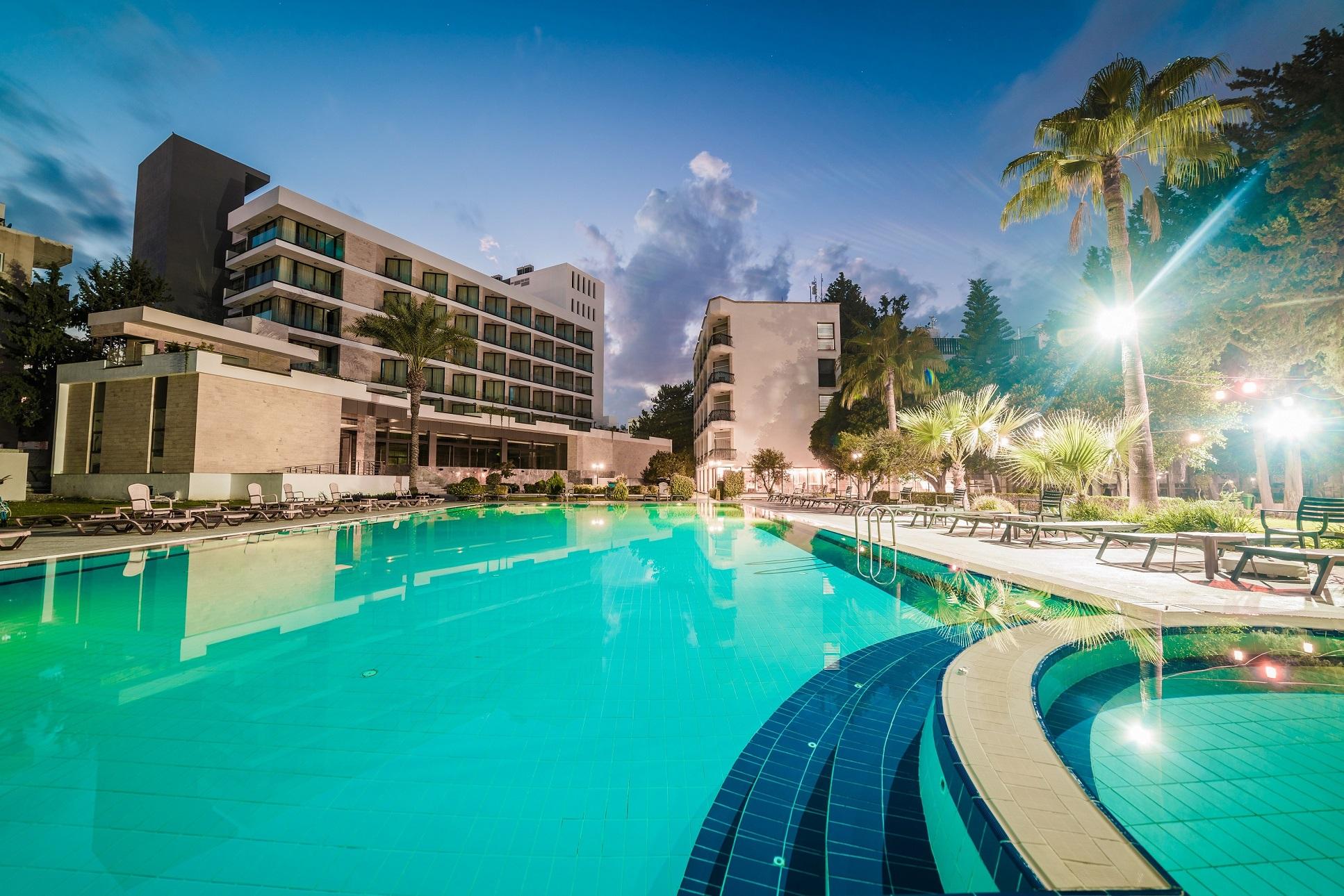 Pia Bella Hotel Kıbrıs 2026: Girne’de Lüks ve Konfor