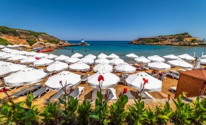 girne deniz kızı plajı